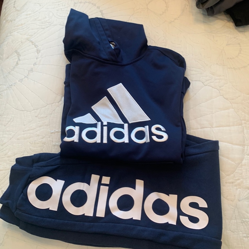 Kids Adidas Sweatsuit